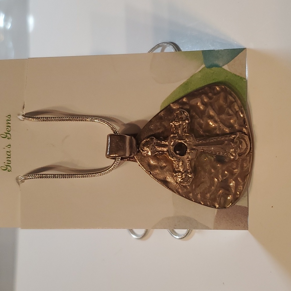 Jewelry metal clay white bronze pendant with ruby